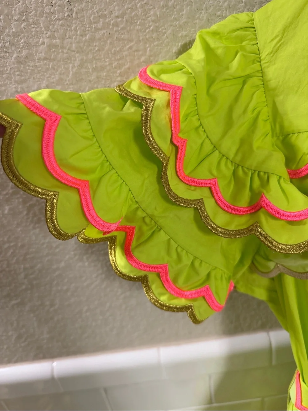 Celia B Dress . Lime Pink and gold . NEW with Tags ‼️ size XL - Picture 6 of 7